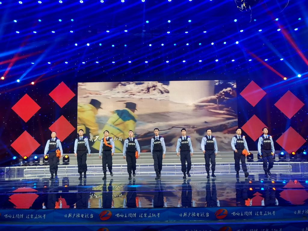 潔晶集團(tuán)應(yīng)邀參加市公安局組織的向黨和人民報(bào)告主題活動(dòng)