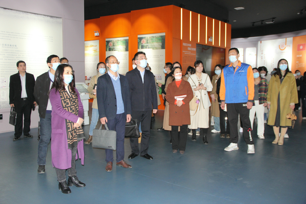 “青鳥計劃·就業服務季”高校學生企業行走進潔晶